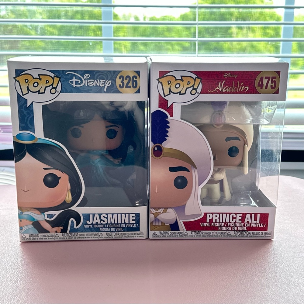Funko Disney Jasmine and Prince Ali Figures - Blue and White